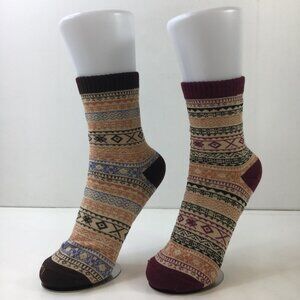 Womens Crew Socks Set 2 Fair Isle Nordic Pattern Green Red Blue Orange Brown